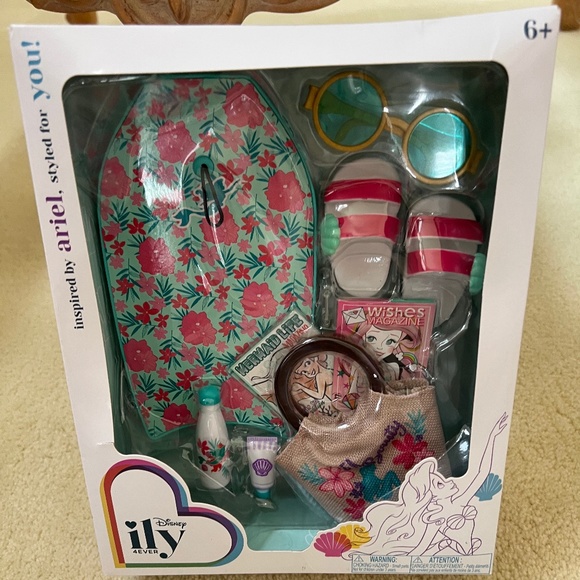 Disney Ily Outifit ~ Inspired by Ariel,~ Retired ~ Rare - Picture 1 of 2